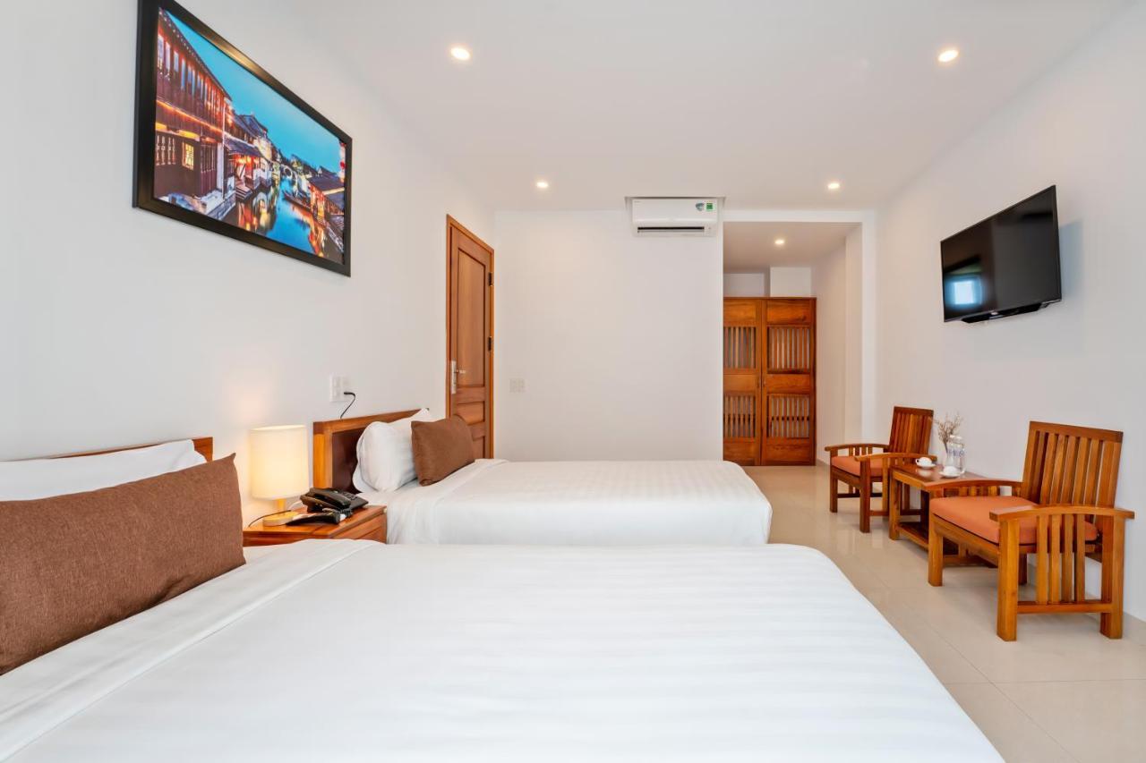 Tomorrow Hoi An Villa Bagian luar foto