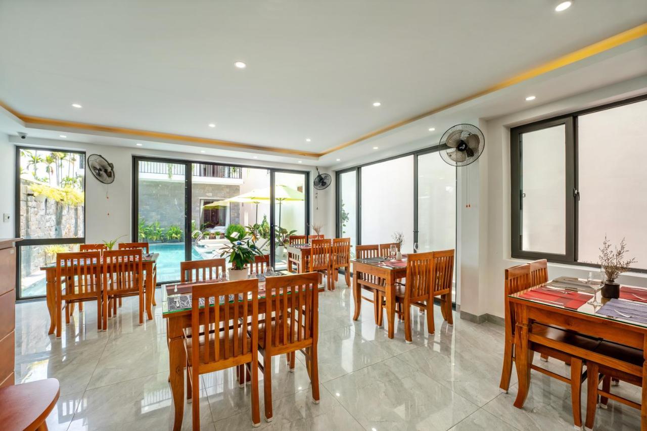 Tomorrow Hoi An Villa Bagian luar foto