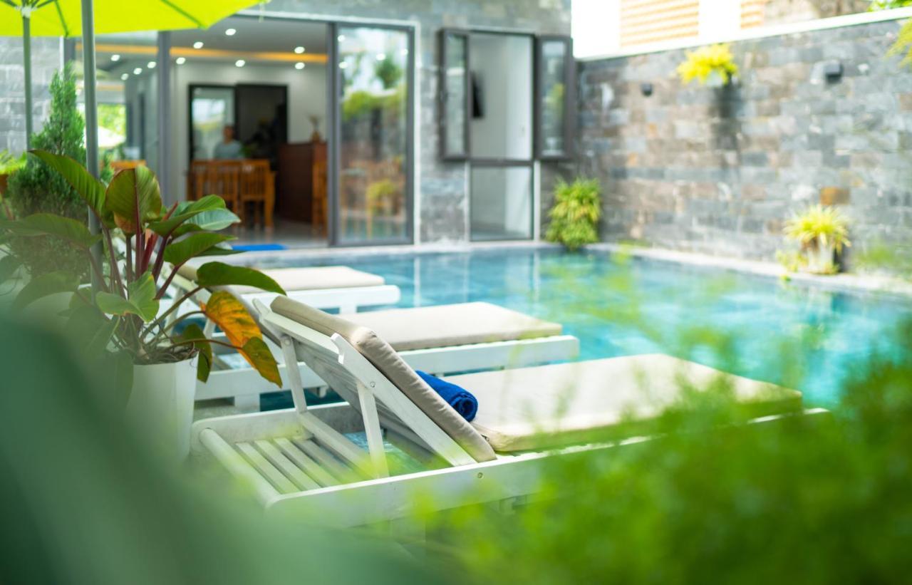 Tomorrow Hoi An Villa Bagian luar foto